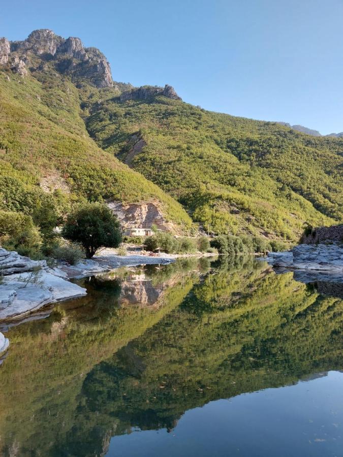 Prekal Park Camping Affittacamere Shkodër